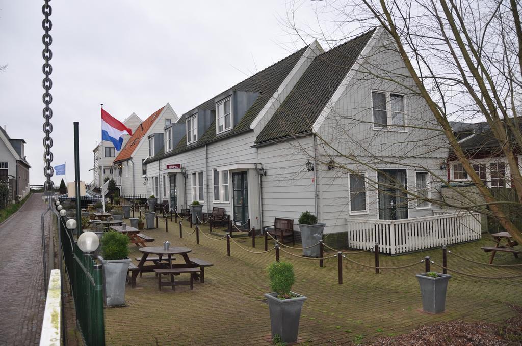 Amsterdam Village Hotel Экстерьер фото