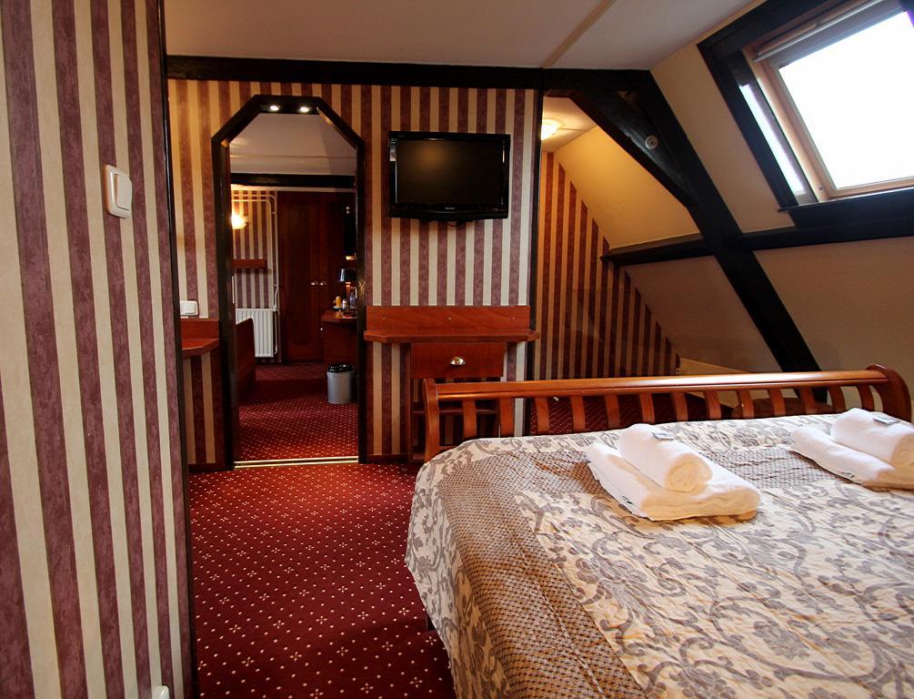 Amsterdam Village Hotel Экстерьер фото