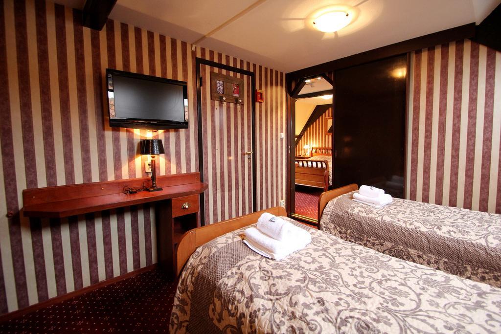 Amsterdam Village Hotel Экстерьер фото